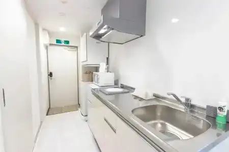 Cozy Stay in Naha - 8