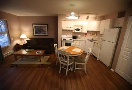 Times Square Suites - 85
