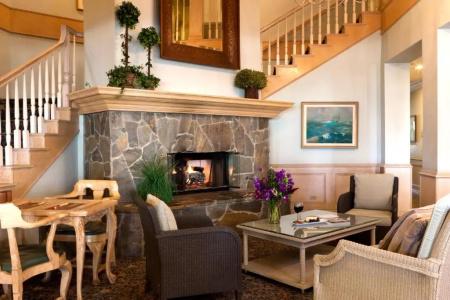 Blue Lantern Inn, a Four Sisters Inn - 6