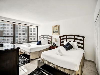 The Alexander All Suites - 293