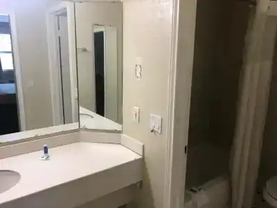 Americas Best Value Inn Denver - 35