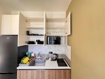 Motives Inn - 179