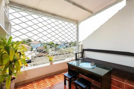 Ngo House - 103