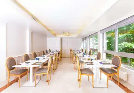 Nh Geneva City - 16