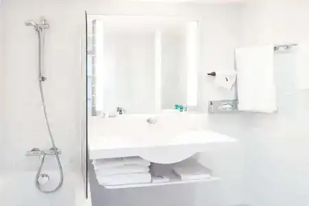 Novotel Bordeaux Lac - 7