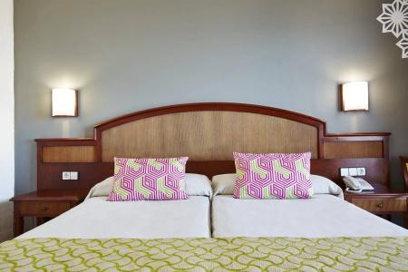 Universal Cabo Blanco - Adults Only - 0