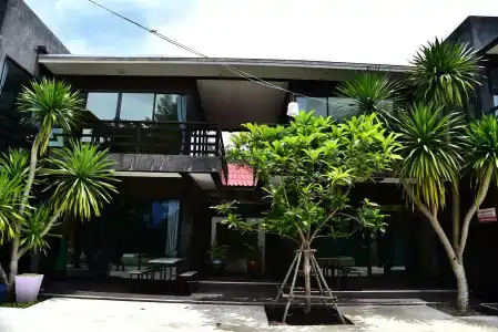 Natthapon Kaeng Kachan - 10