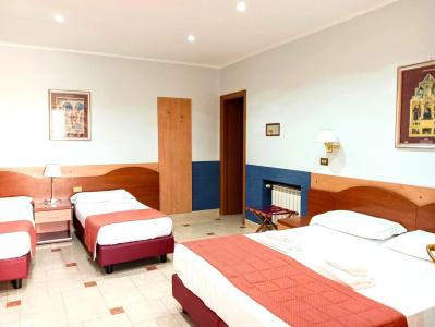 Riviera Airport, Sure Hotel Collection by Best Western - 4