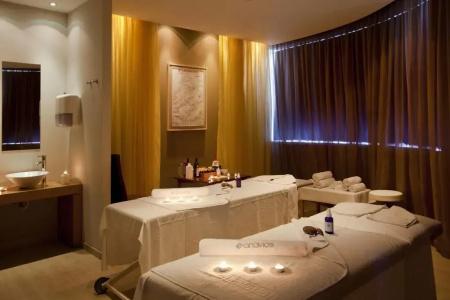 Kipriotis Hippocrates - Adults Only - 18