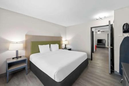 Country Inn & Suites by Radisson, West, KS - 88