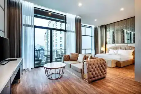 The Grand Sala Thai - 3