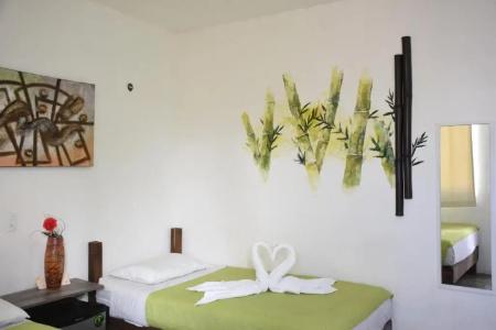 Emotion & Hostal - 33