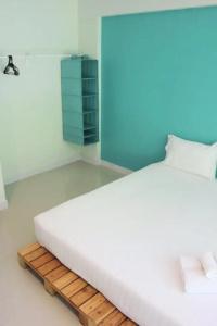 Sea Host Inn - 49