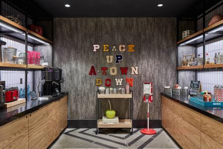 Moxy Atlanta Midtown - 20