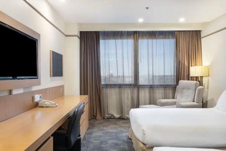 Stamford Plaza - 78