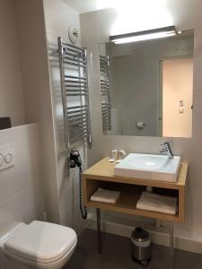 Kyriad Paris 18 - Porte de Clignancourt - Montmartre - 38