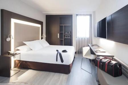 Novotel Madrid Center - 27