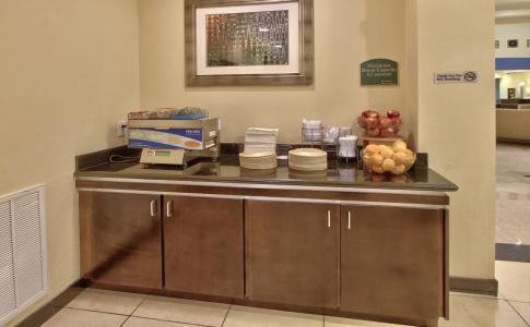 Holiday Inn Express & Suites Houston-Downtown Convention Center, An Ihg - 10