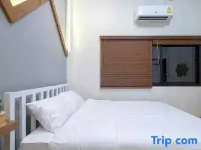 Bed Friends Poshtel - 56