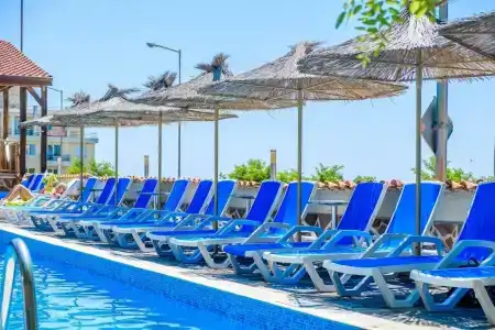 Vemara Club and Villas - Free Beach Access - 11