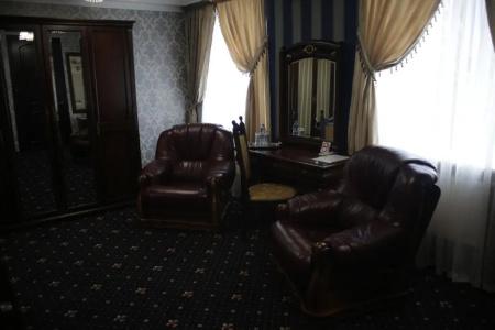 Garden Hall - 44