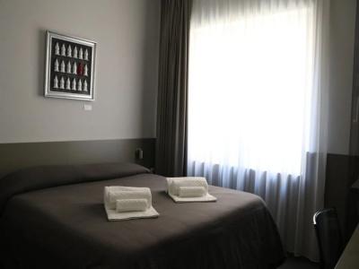 Cloister inn - 1