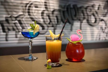 Moxy Dresden Neustadt - 9