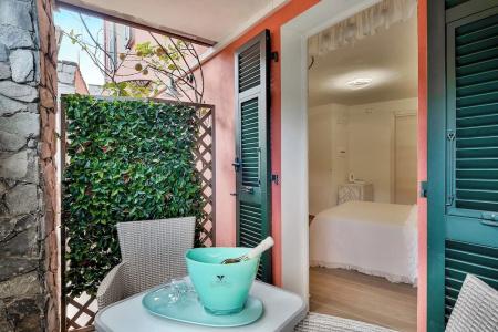 Dreams Guest House - 122
