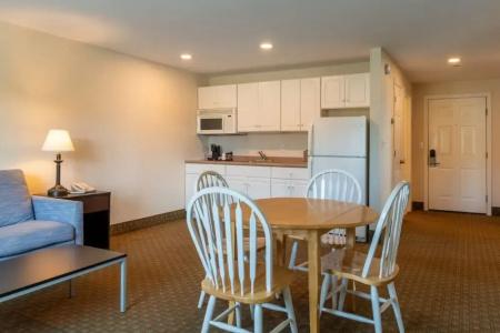 Ogunquit and Suites - 25