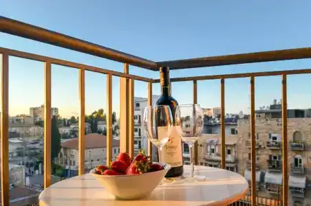Paamonim Jerusalem - 81