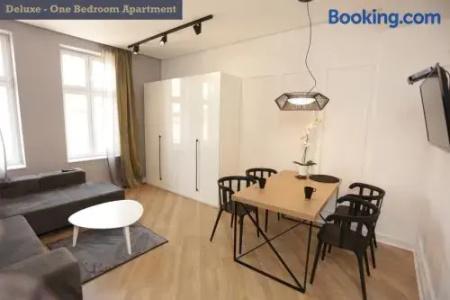 Moment Boutique - 2