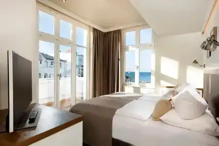 Loev rüGen - 114