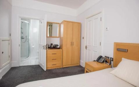 Rewley House, - 28