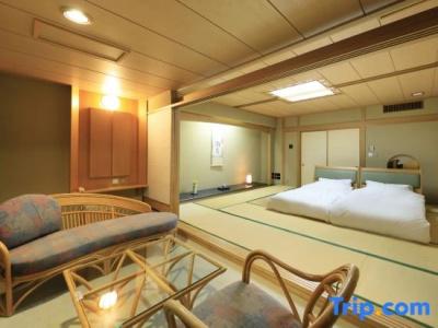 Wakamatsu Hot Spring Resort - 39