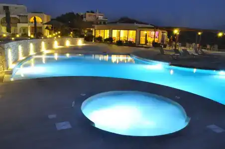 Kavos & Suites - 8