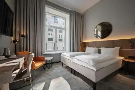 Karl Johan - 40