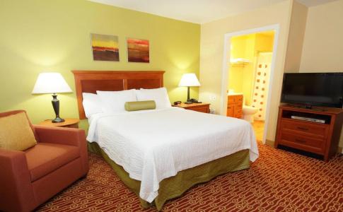 TownePlace Suites by Marriott - 5