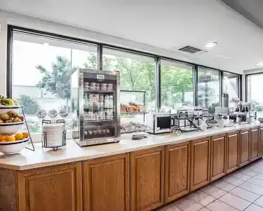 Comfort Inn - 11