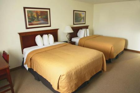 Alex and Suites - 4