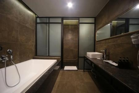 Beomil Brown Dot - 147