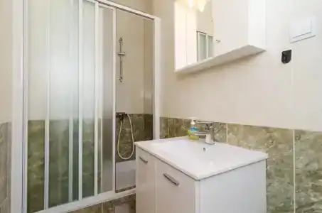 Rooms & Barišić - 200