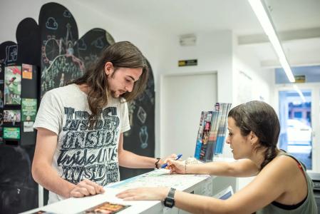 Rocket Hostels Gracia - 14