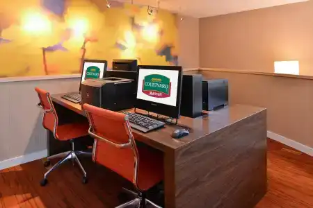 Courtyard by Marriott Dallas Northwest - 1