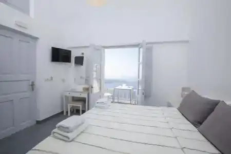 Santorini View Studios - Firostefani Caldera - 3