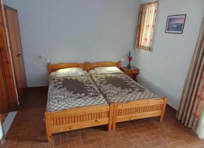 Michalis Studios & - 38