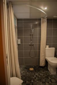 Kyriad Nîmes Ouest A9 - 25