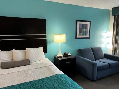 Howard Johnson Houston Heights - Downtown - 20
