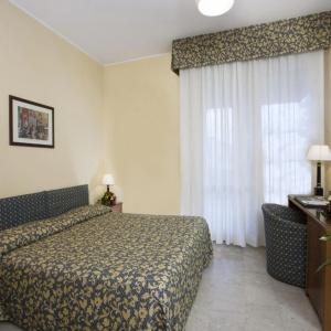 Savoy - 28