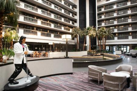 Embassy Suites by Hilton Las Vegas - 32