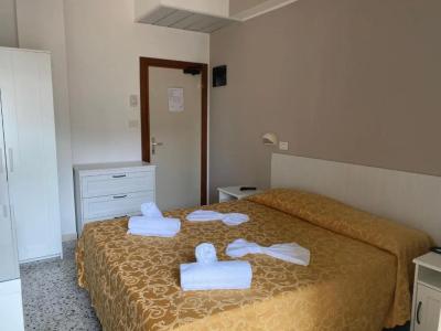 Modenese - 51